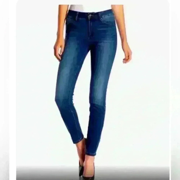 Tahari Denim - Tahari Kelly classic skinny jeans